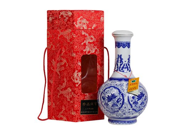 宁波咸亨黄酒回收珍品咸亨三十年花雕酒青瓷瓶盒装绍兴黄酒2.5L行情价格